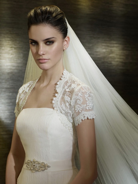 Abiti da sposa con pizzo