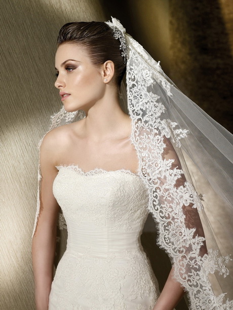 Abiti da sposa in pizzo