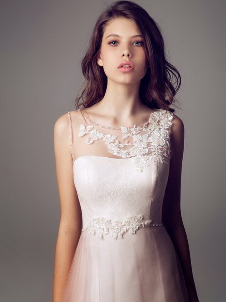 Abiti da sposa tendenze 2015