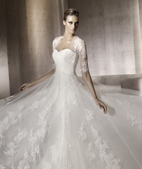 Abito da sposa ricamato