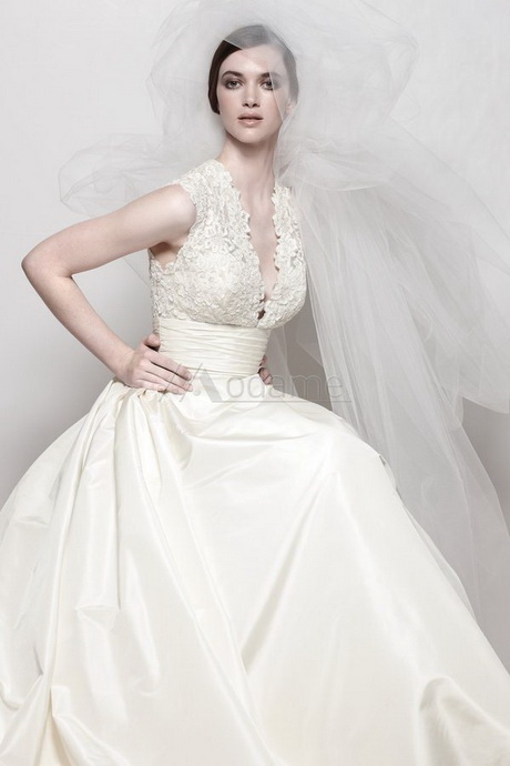 Abito da sposa stile 800