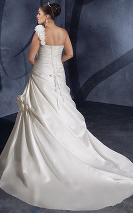 Abito sposa taglie forti