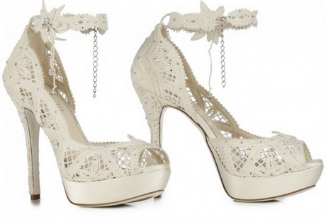 Scarpe bianche da sposa