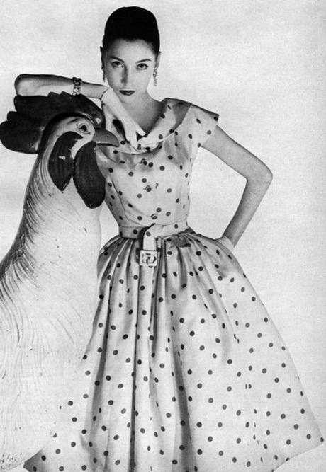 Vestiti femminili anni 50