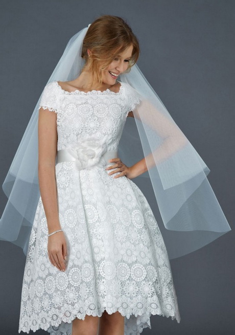 Abiti corti sposa 2016