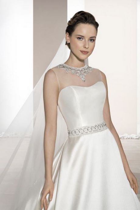 Abiti da sposa in seta 2019