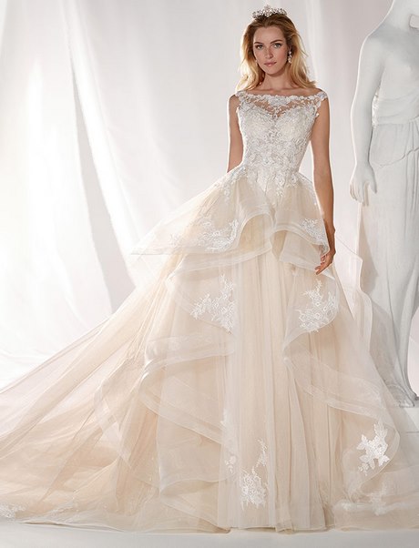 Nicole 2019 sposa