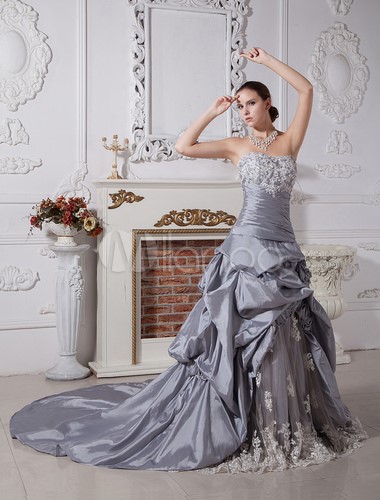 Abiti da sposa argento