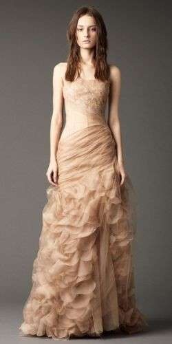 Abiti da sposa beige