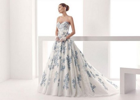 Vestito da sposa blu e bianco