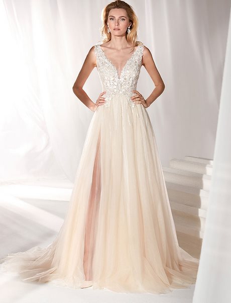 Abiti da sposa nuova collezione 2019