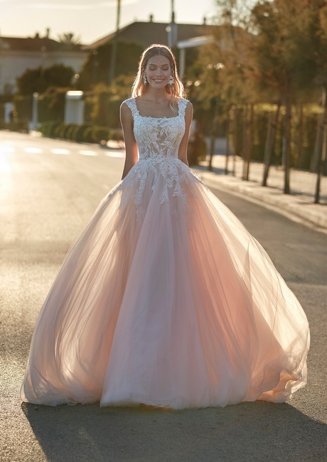 Abiti sposa tulle 2023