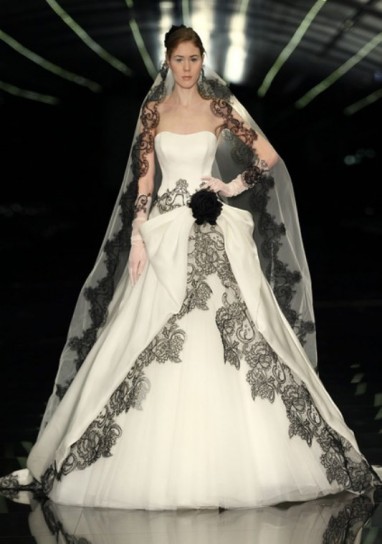 Abiti da sposa con pizzo nero