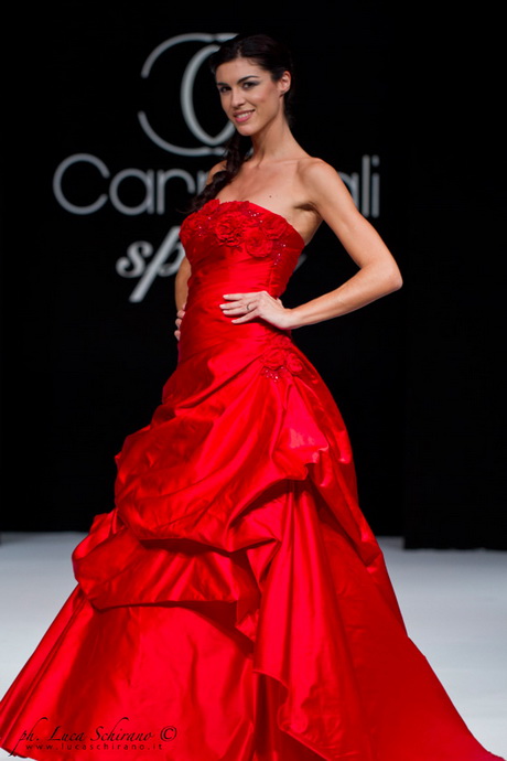 Abito rosso sposa