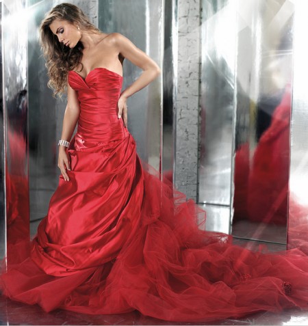 Vestito rosso da sposa