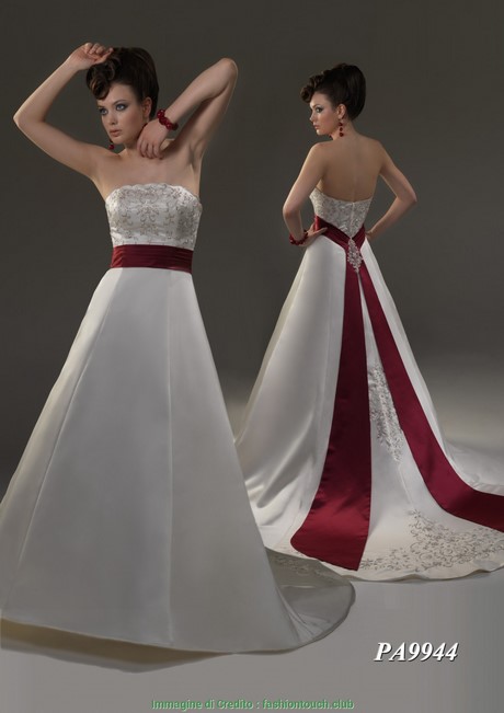 Abito da sposa bordeaux