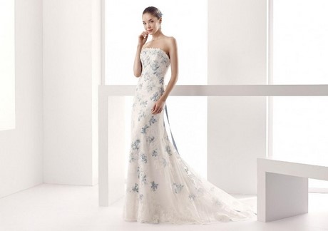 Abito da sposa celeste