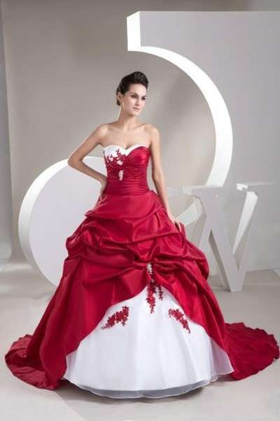 Sposa abito rosso