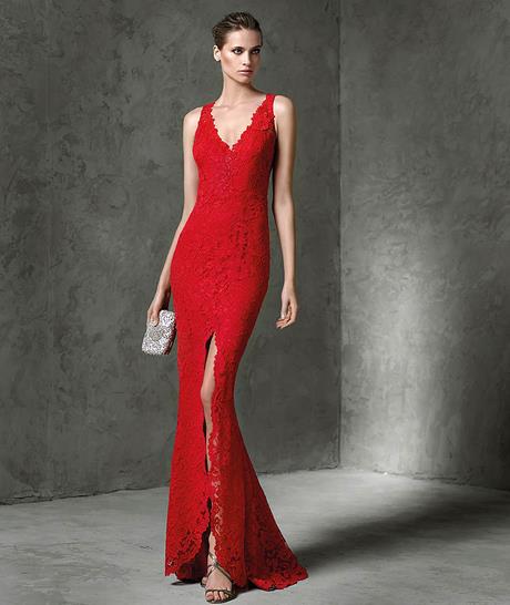 Vestito rosso lungo pizzo