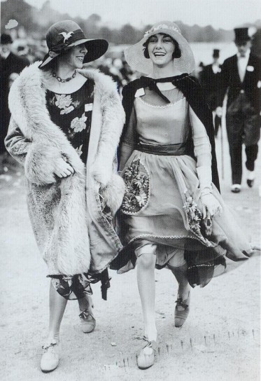 Immagini vestiti anni 20
