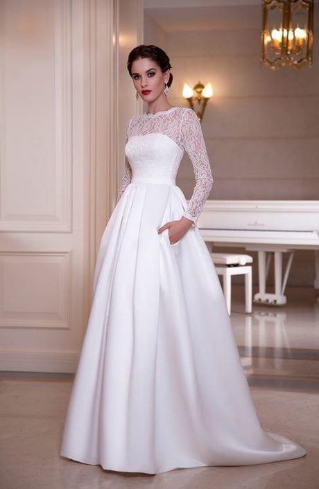 Abito da sposa pizzo maniche lunghe