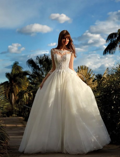 Abiti da sposa romantici 2023