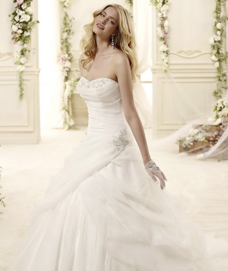 Abiti da sposa 2015 particolari