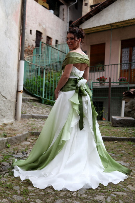 Abiti da sposa colorato