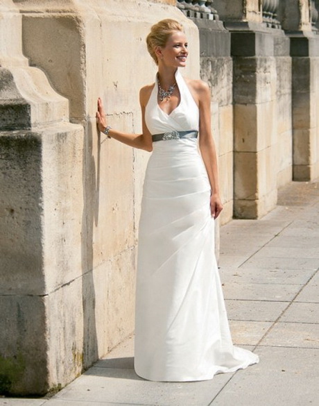 Abiti da sposa con scollo all americana