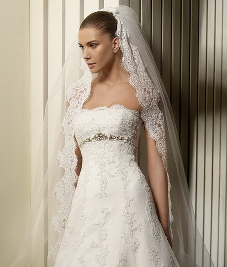 Abiti sposa con pizzo