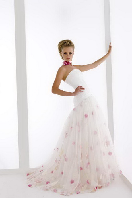 Abito da sposa con fiori