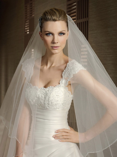 Abito da sposa corpetto pizzo