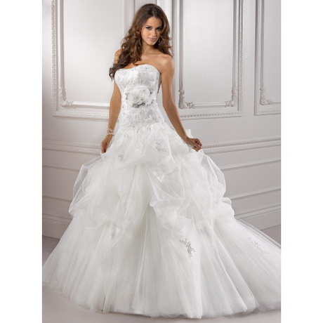 Abito da sposa stile 800