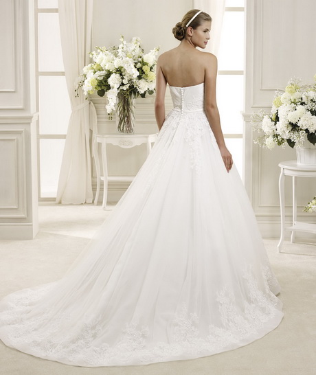 Collezione abiti da sposa nicole 2014