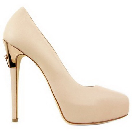 Scarpe beige con tacco