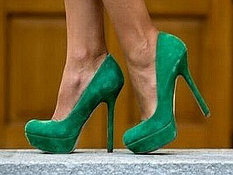 Scarpe verdi con tacco