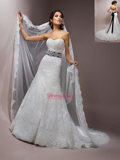 Vestiti da sposa bianchi