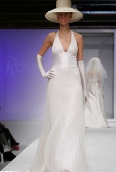 Vestiti da sposa con cappello