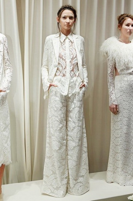 Vestiti da sposa con pantaloni