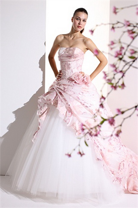 Vestito da sposa rosa