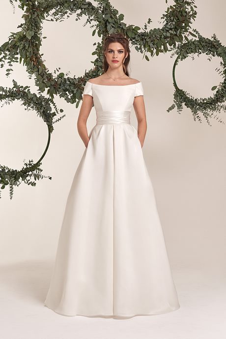 Abiti da sposa 2019 impero