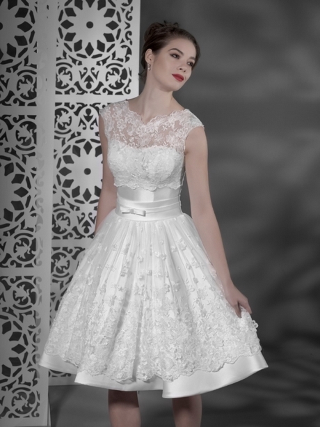 Abito corto sposa 2020