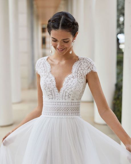 Vestiti da sposa rosa clara 2020