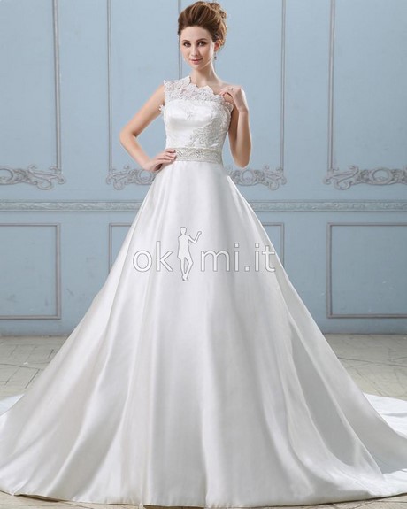 Abiti da sposa in satin