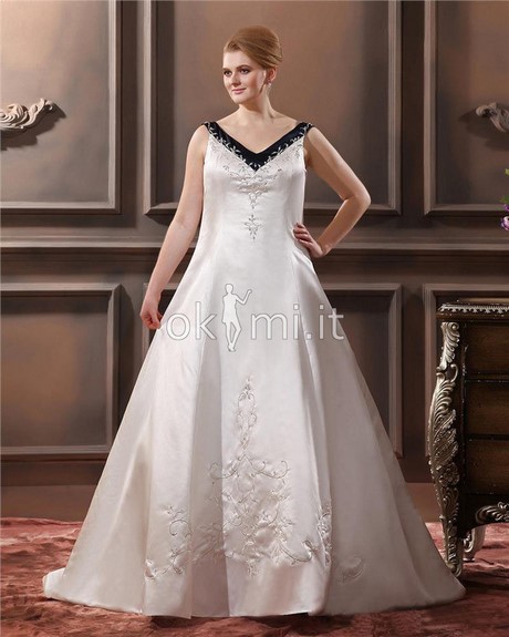 Abiti da sposa in satin