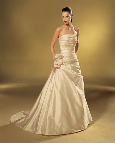 Vestiti da sposa champagne