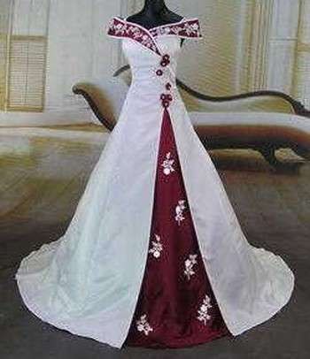 Vestiti da sposa medievali