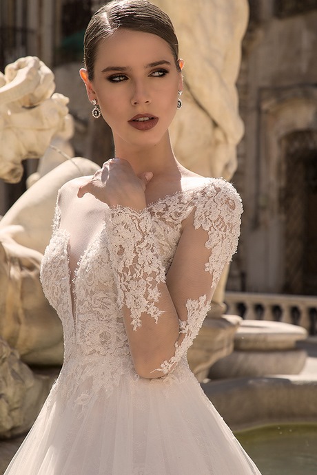 Abiti sposa valentino 2022