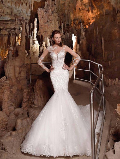 Abiti da sposa azzurra collezione 2019