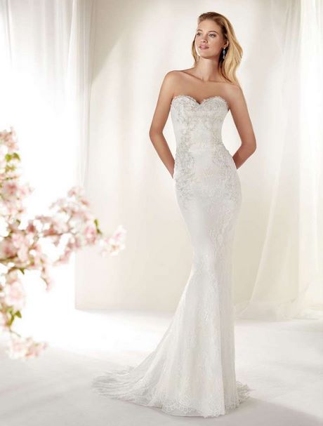 Abito da sposa in pizzo 2019